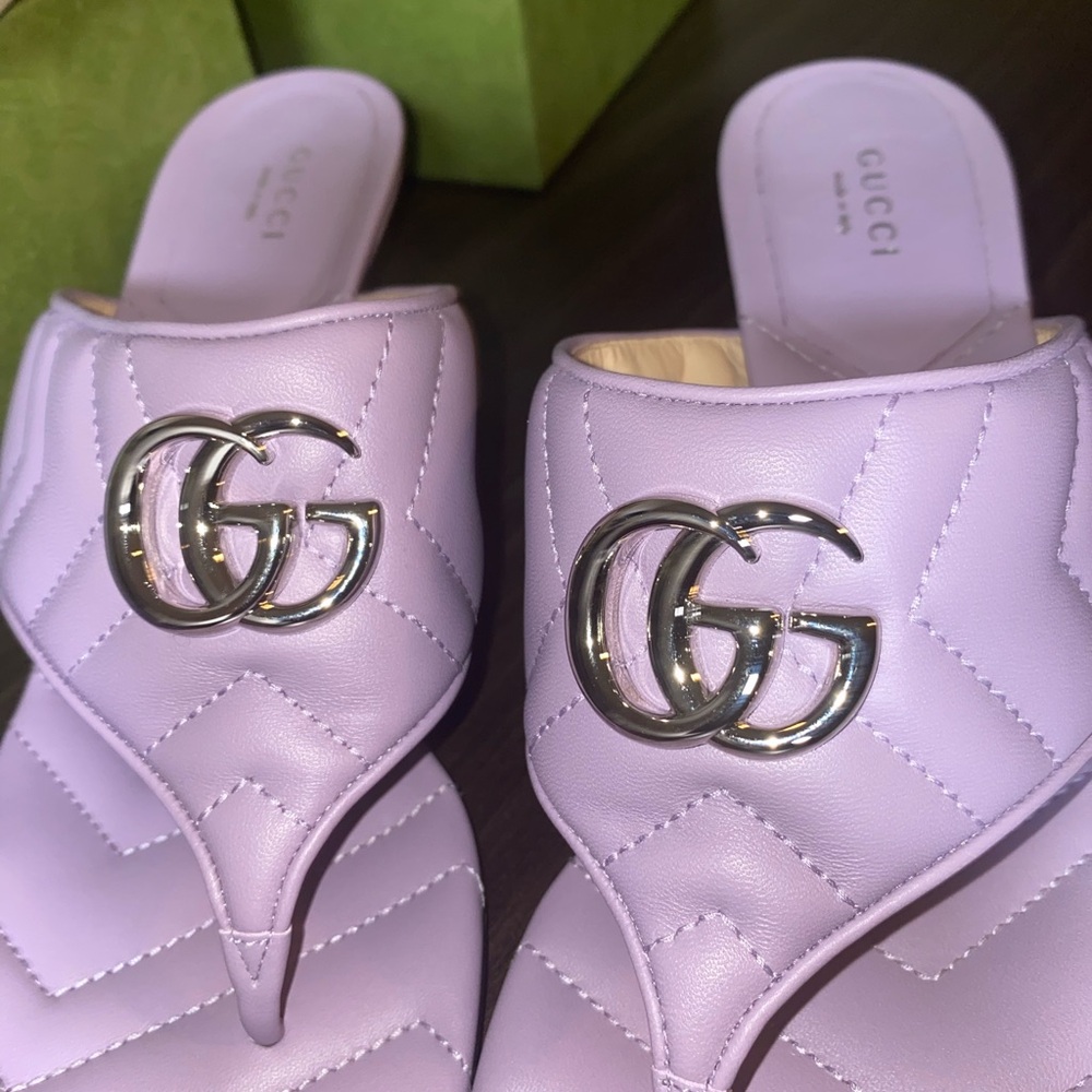 Gucci Women's Purple Slide Sandals - Picture 2 of 5